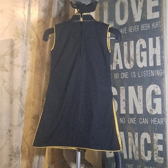 HANDMADE Dazzle Top - Picture 6 of 6